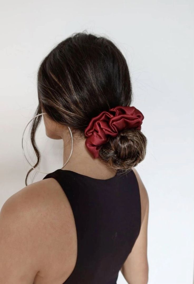 Berry Muse - 100% Silk Scrunchie
